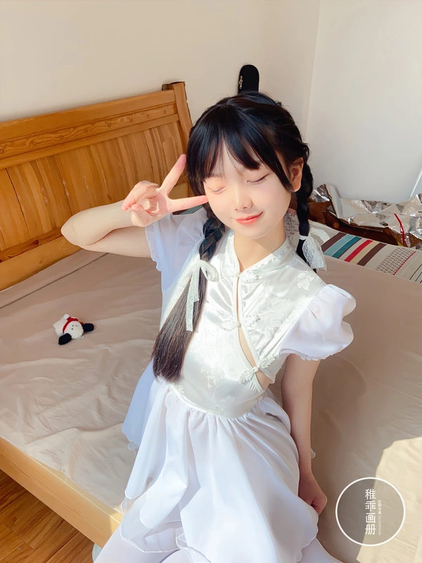 夜夜 嬉戏 80d白丝 - 稚乖画册